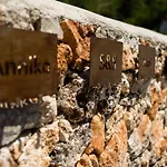 North Point Panzió
