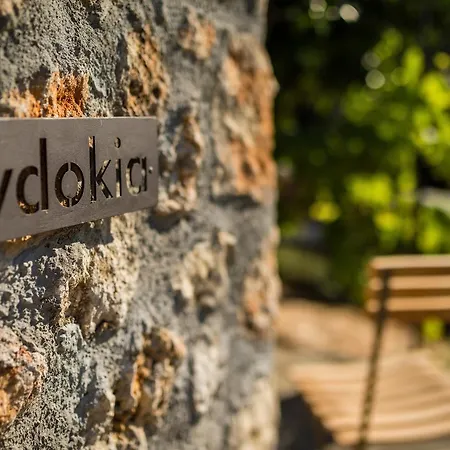 Bed & Breakfast North Point 4*