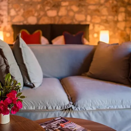 North Point Bed & Breakfast Antipata (Erisos)